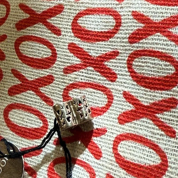 Pandora Silver Heart Charm with Black Details - Picture 2 of 3